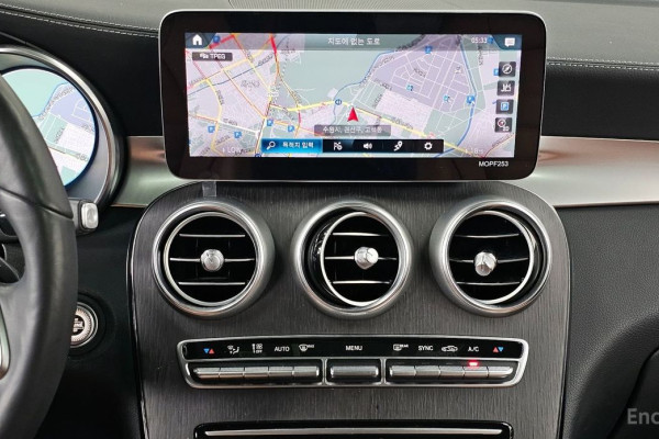 2021 Mercedes-Benz GLC с пробегом 43 836 км