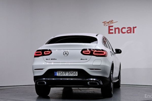 2022 Mercedes-Benz GLC с пробегом 44 465 км