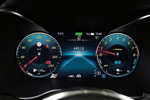 2022 Mercedes-Benz GLC с пробегом 44 465 км