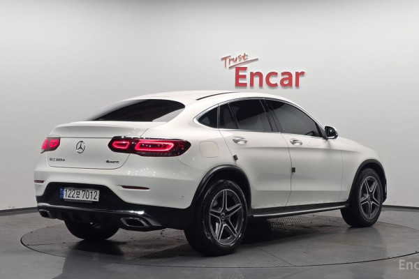 2022 Mercedes-Benz GLC с пробегом 59 763 км