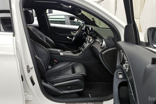 2022 Mercedes-Benz GLC с пробегом 44 465 км