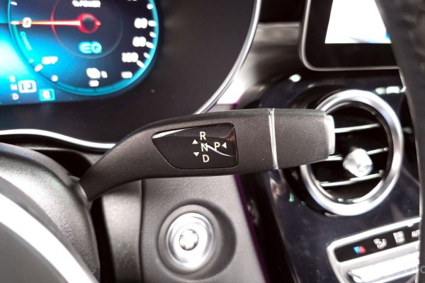 2022 Mercedes-Benz GLC с пробегом 52 715 км