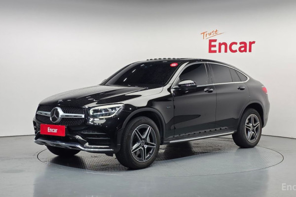 2021 Mercedes-Benz GLC с пробегом 50 679 км