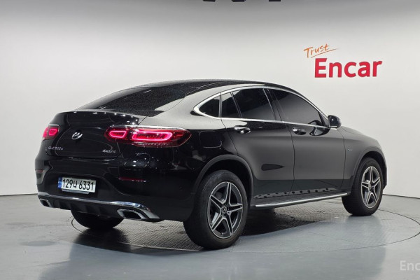 2021 Mercedes-Benz GLC с пробегом 50 679 км