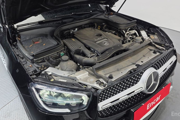 2021 Mercedes-Benz GLC с пробегом 50 679 км