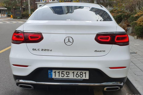 2021 Mercedes-Benz GLC с пробегом 62 621 км