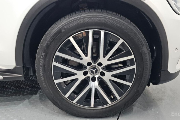 2021 Mercedes-Benz GLC с пробегом 86 689 км