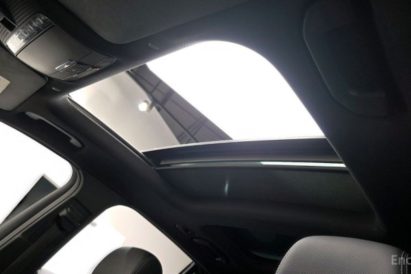 2022 Mercedes-Benz GLC с пробегом 52 715 км