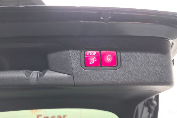 2022 Mercedes-Benz GLC с пробегом 52 715 км