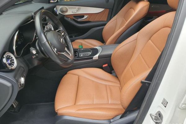 2021 Mercedes-Benz GLC с пробегом 62 621 км