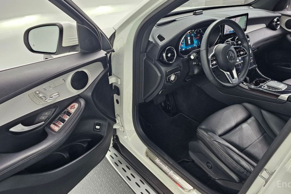 2021 Mercedes-Benz GLC с пробегом 86 689 км