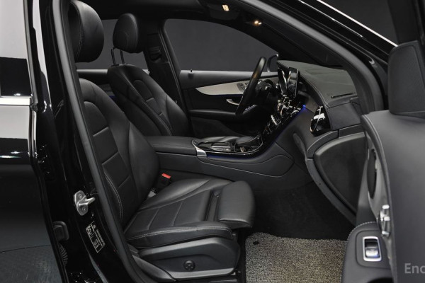 2021 Mercedes-Benz GLC с пробегом 51 439 км