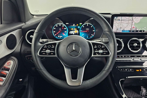 2021 Mercedes-Benz GLC с пробегом 86 689 км