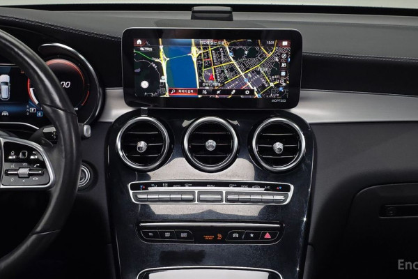 2021 Mercedes-Benz GLC с пробегом 59 713 км