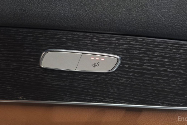 2021 Mercedes-Benz GLC с пробегом 50 679 км