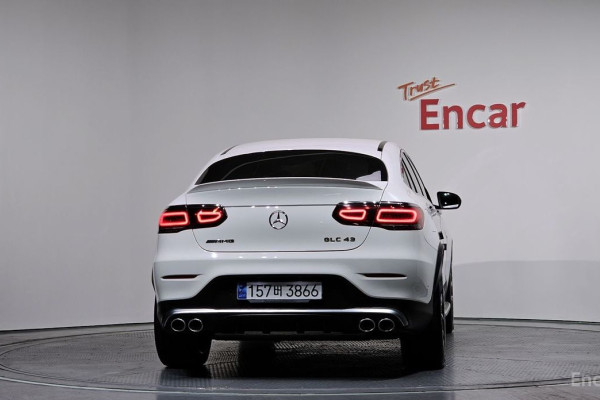 2021 Mercedes-Benz GLC с пробегом 69 844 км