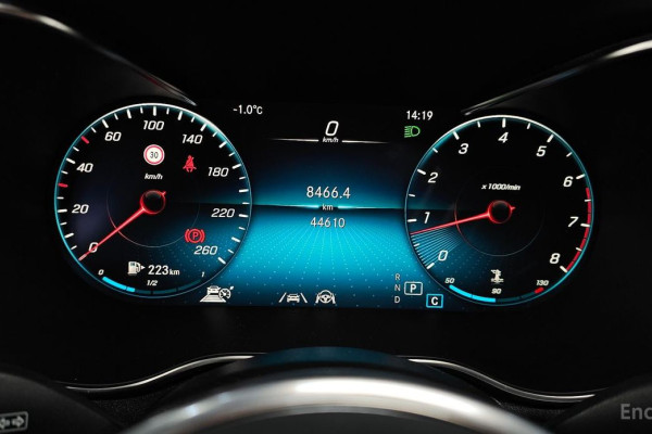 2022 Mercedes-Benz GLC с пробегом 44 610 км