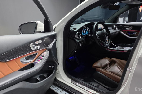 2021 Mercedes-Benz GLC с пробегом 84 705 км