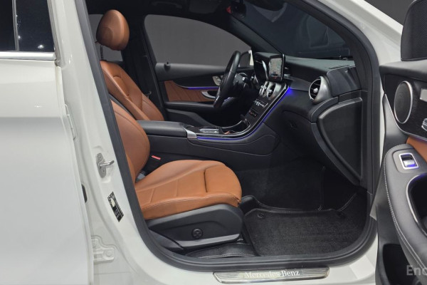 2021 Mercedes-Benz GLC с пробегом 84 705 км