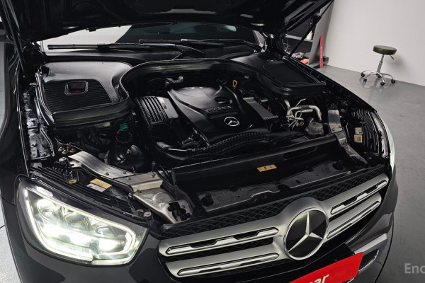 2021 Mercedes-Benz GLC с пробегом 50 912 км