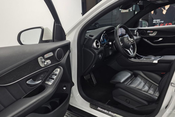 2021 Mercedes-Benz GLC с пробегом 65 066 км