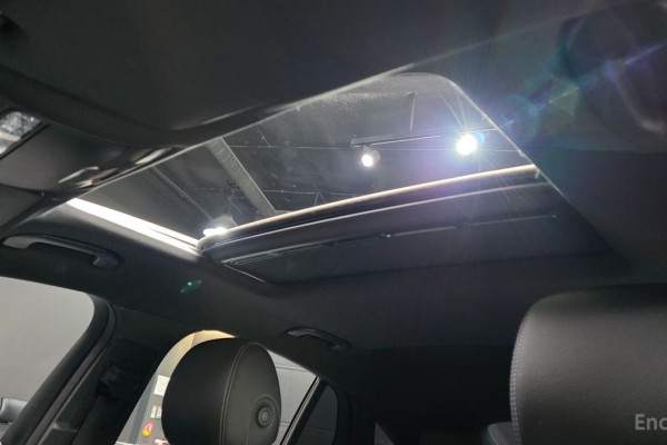 2021 Mercedes-Benz GLC с пробегом 49 912 км