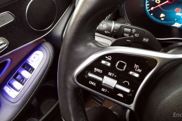 2022 Mercedes-Benz GLC с пробегом 51 791 км