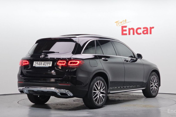 2022 Mercedes-Benz GLC с пробегом 68 680 км