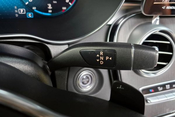 2022 Mercedes-Benz GLC с пробегом 114 520 км