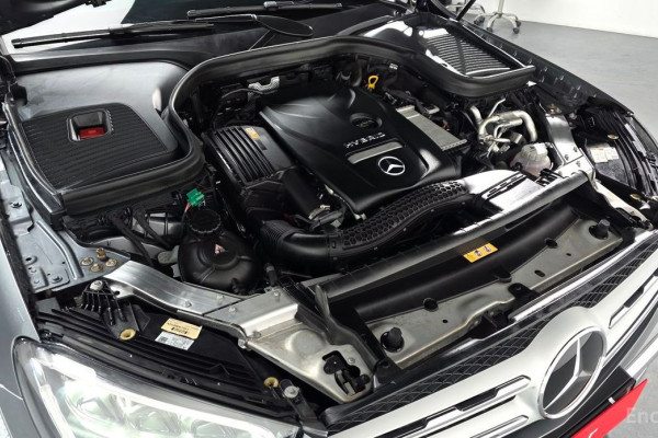 2021 Mercedes-Benz GLC с пробегом 53 017 км