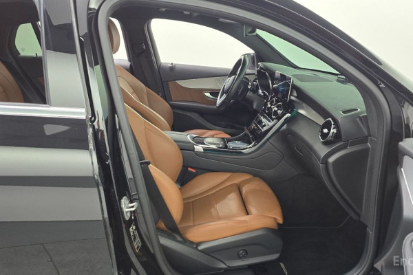 2021 Mercedes-Benz GLC с пробегом 73 332 км