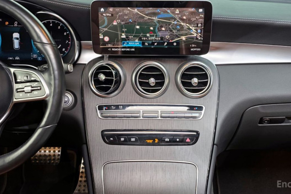 2022 Mercedes-Benz GLC с пробегом 114 520 км