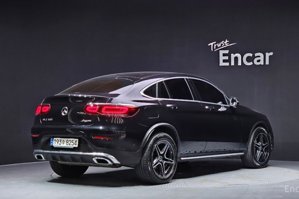 2022 Mercedes-Benz GLC с пробегом 104 977 км