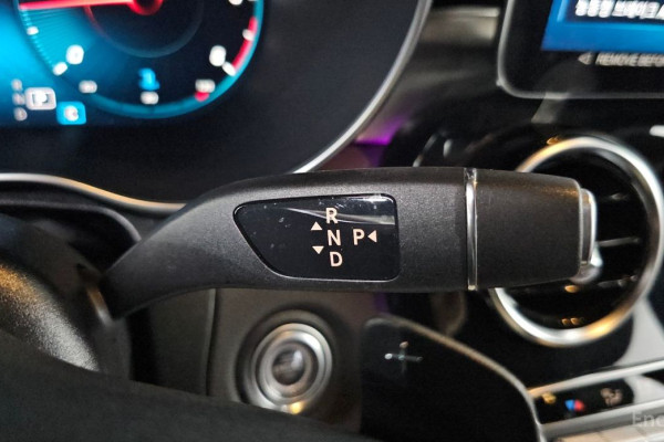 2022 Mercedes-Benz GLC с пробегом 68 680 км