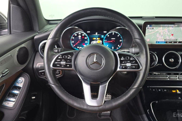 2021 Mercedes-Benz GLC с пробегом 73 332 км