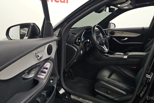 2022 Mercedes-Benz GLC с пробегом 68 680 км