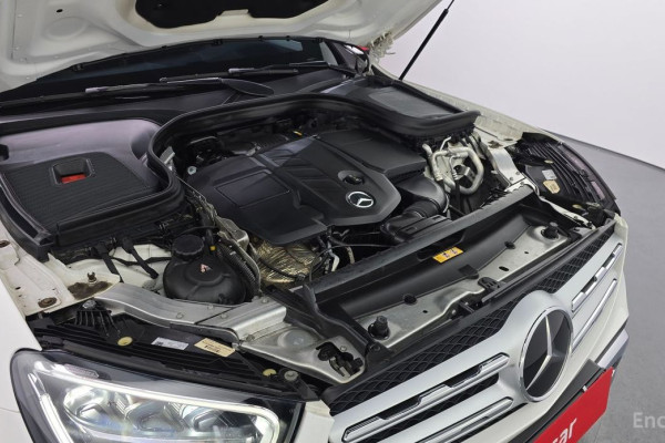 2021 Mercedes-Benz GLC с пробегом 64 464 км