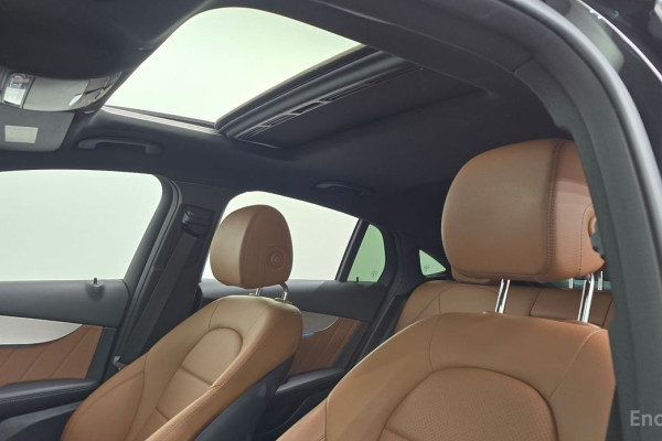 2021 Mercedes-Benz GLC с пробегом 73 332 км