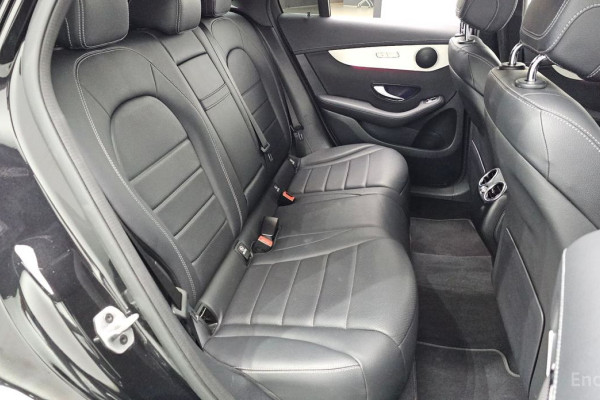 2022 Mercedes-Benz GLC с пробегом 68 680 км