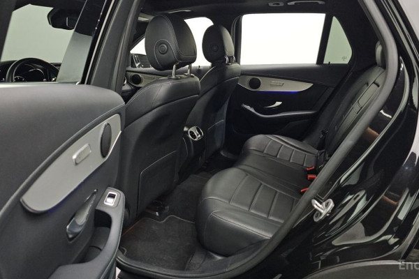 2022 Mercedes-Benz GLC с пробегом 68 680 км