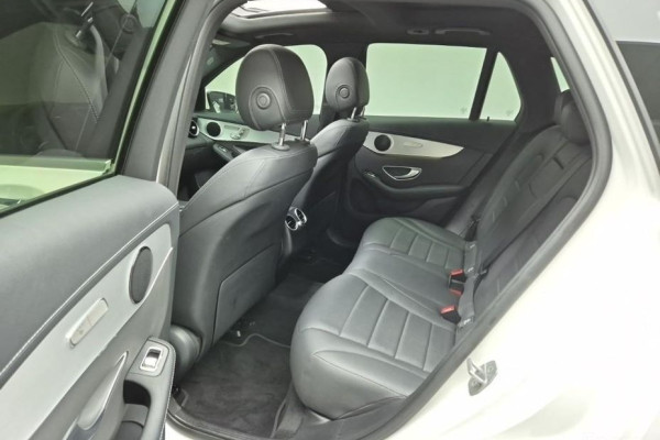 2021 Mercedes-Benz GLC с пробегом 63 905 км