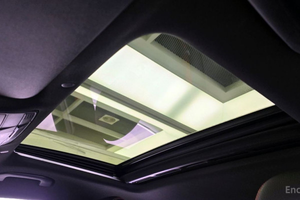 2022 Mercedes-Benz GLC с пробегом 44 035 км