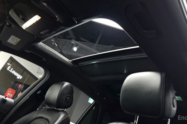 2021 Mercedes-Benz GLC с пробегом 53 017 км