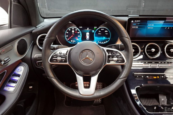 2021 Mercedes-Benz GLC с пробегом 138 210 км