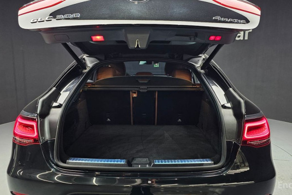 2022 Mercedes-Benz GLC с пробегом 104 977 км