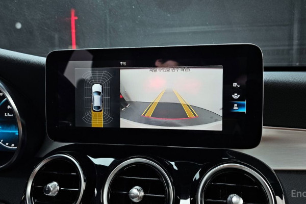 2021 Mercedes-Benz GLC с пробегом 138 210 км