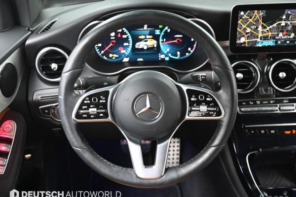 2021 Mercedes-Benz GLC с пробегом 60 875 км