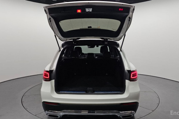 2021 Mercedes-Benz GLC с пробегом 74 504 км