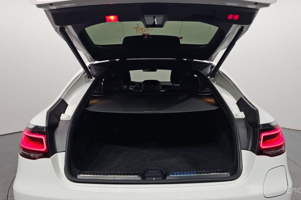 2021 Mercedes-Benz GLC с пробегом 71 700 км