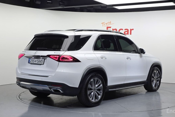 2022 Mercedes-Benz GLE с пробегом 48 253 км